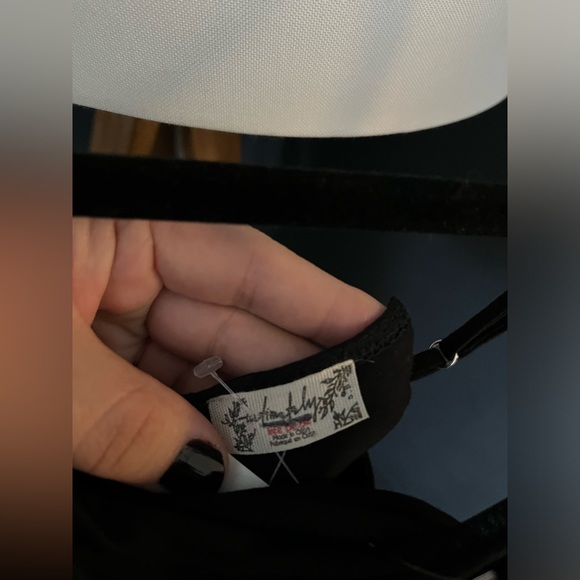 NWOT ⭐️FREE PEOPLE⭐️ INTIMATELY Fine By Me Bodysuit In Black Size S - Picture 7 of 9